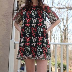 BB Dakota Floral Lace Dress